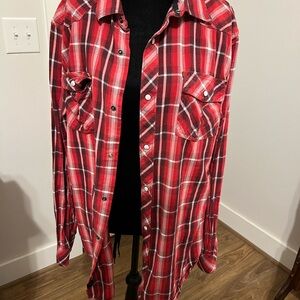 Men’s Mountain Khakis Button Down Shirt Size Large